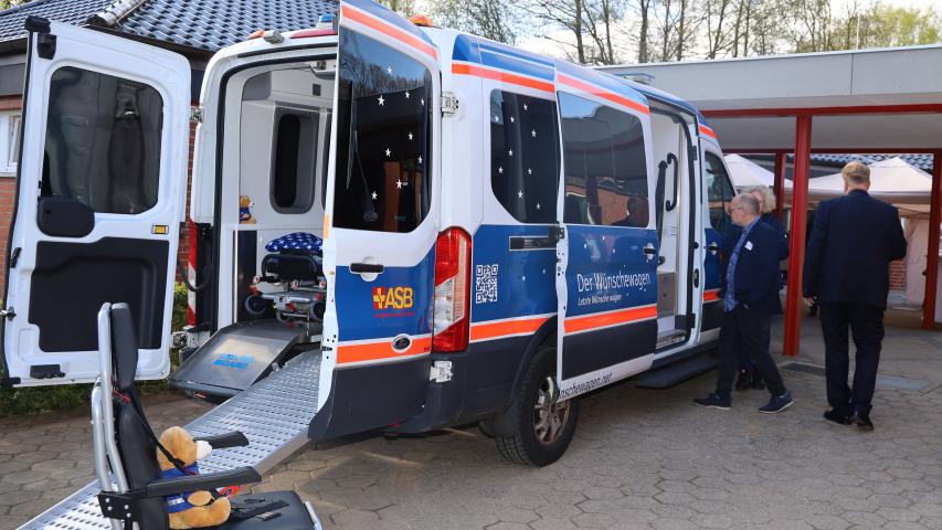 Der Wünschewagen vor Ort
